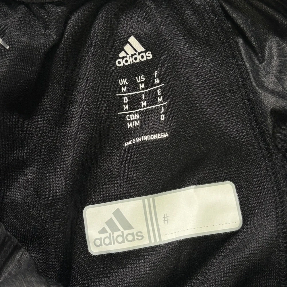 adidas men swindbreaker
